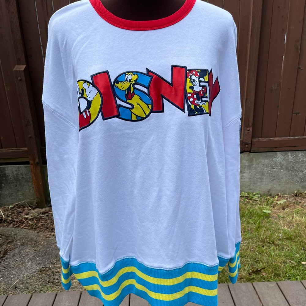 Walt Disney World Mickey And Friends Spell Out Multicolor Sweater Women's 1X